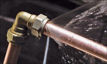 Fuga de Agua soluciona con Gasfitero a Domicilio